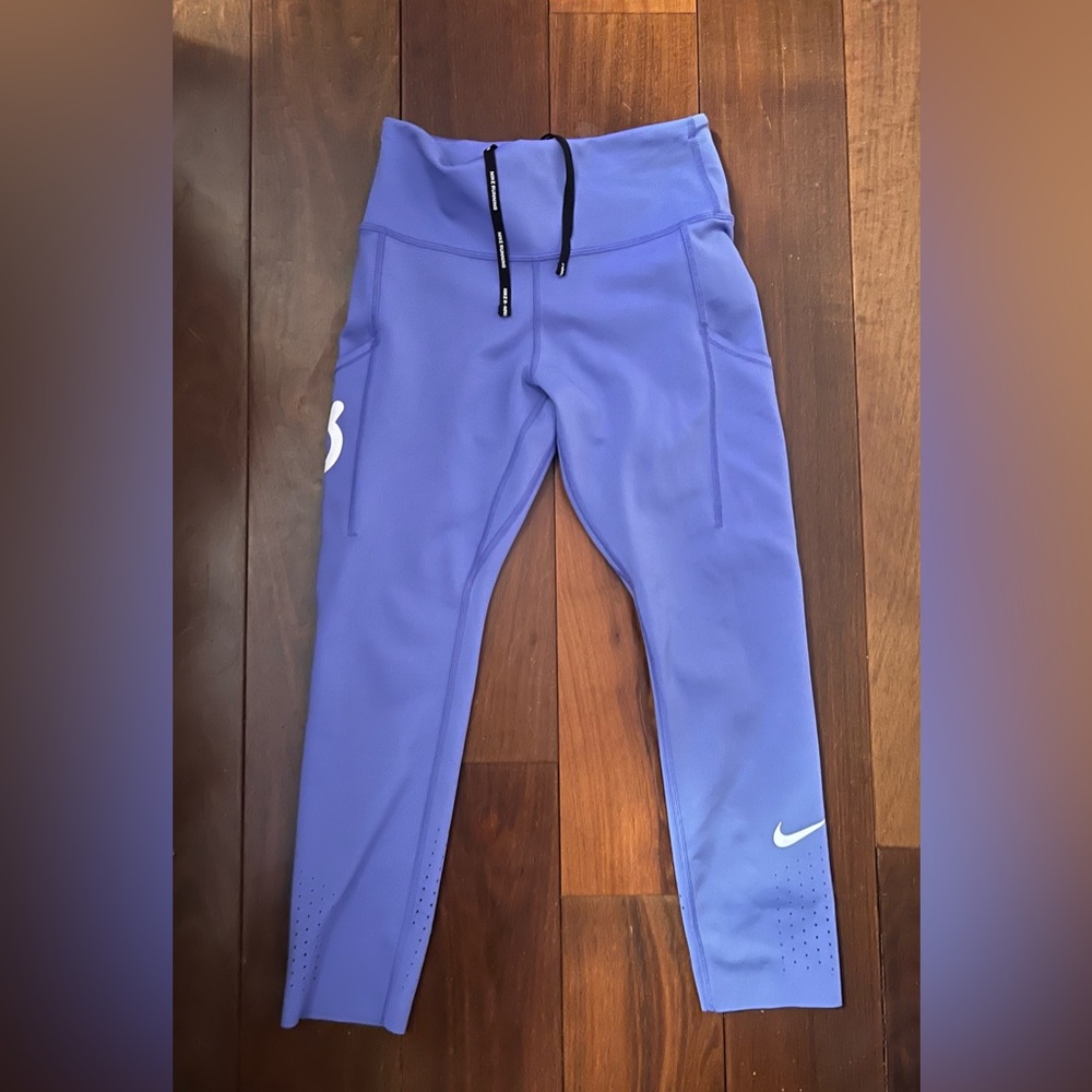Nike/ Pelaton collaboration leggings
